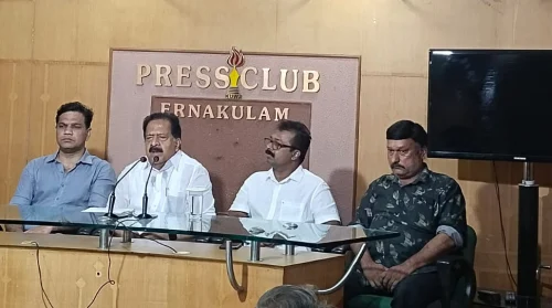chennithala2
